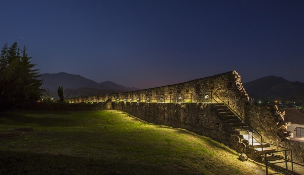 Les remparts de nuit
